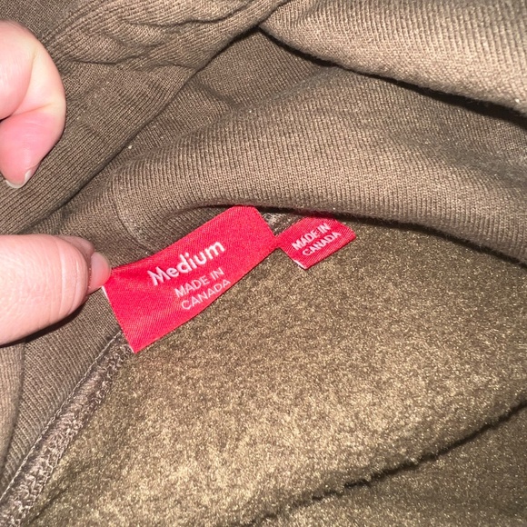 SUPREME (FW24) Small Box Logo - Picture 3 of 4